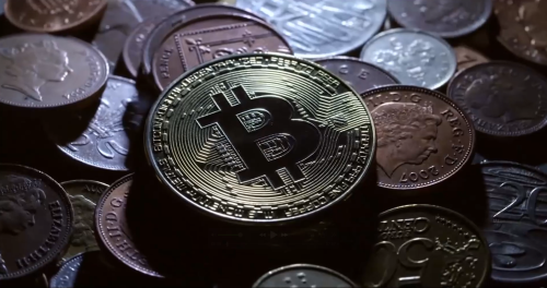 Le quattro vere ragioni del crypto-piano di Donald Trump