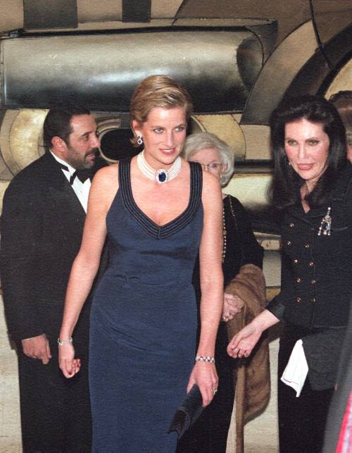 “Lettere sgradevoli”. Un’ombra sul rapporto tra Diana e il principe Filippo 