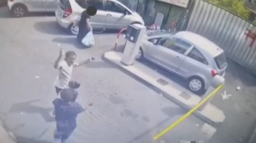 Parcheggiatore abusivo accoltellato in centro a Catania