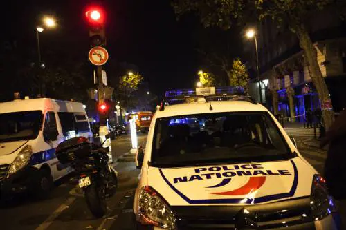 Marsiglia, tunisino accoltella quattro persone. Ucciso dalla polizia