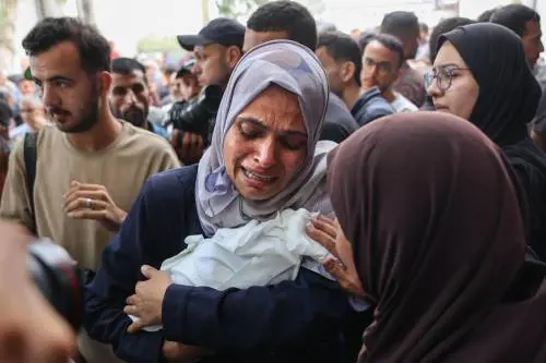 Gaza, l'ultima mossa americana per un accordo di fine guerra. Il Papa: "Sì alla Palestina"