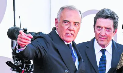 Spettatori e social, la mostra dei record