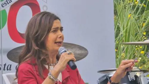 L'ultima crociata della Boldrini: cacciare dalle Marche i soldati Idf
