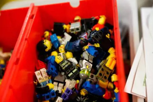 Da Mr. Gold al T-Rex con Lego l’affare è un gioco a incastro