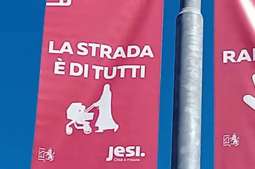 Se la sinistra mette il burqa alla sicurezza stradale