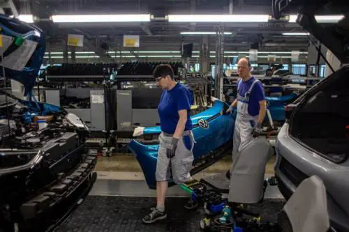 Produzione industriale in crescita a luglio