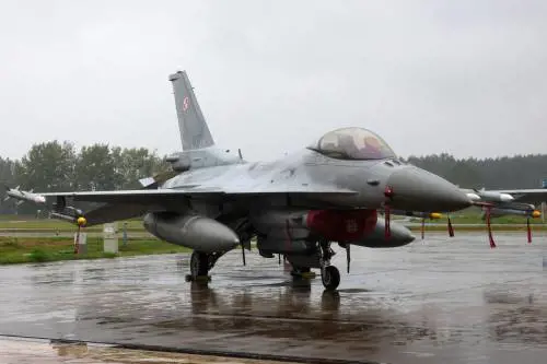 I droni esca con sim Nato, il ruolo dell'Italia e l'aiuto ad F16 e F35: cos'è successo davvero in Polonia