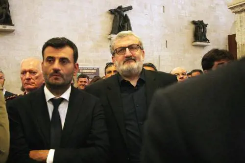 Molte stoccate personali e nessun saluto: Decaro ed Emiliano ai ferri corti alla Fiera di Bari