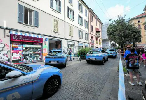 Sangue a Chinatown: accoltellato in strada