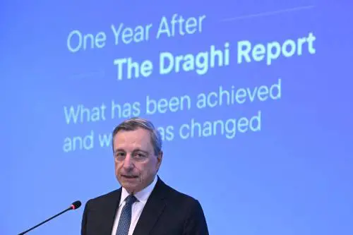 Draghi dà la sveglia all'Europa: "Rischiamo la sovranità"