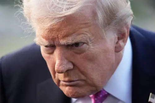 "Voce dei dem, mi diffama", causa miliardaria di Trump contro il Times: quanto ha chiesto