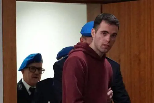 Filippo Turetta aggredito in carcere: colpito con un pugno da un altro detenuto