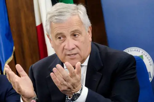 Tajani: "Aderiamo alla dichiarazione dell'Onu sullo Stato palestinese"