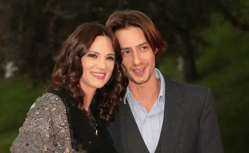 Il colpo di fulmine, le nozze ad Arezzo, la rottura: la storia d'amore tra Asia Argento e Michele Civetta