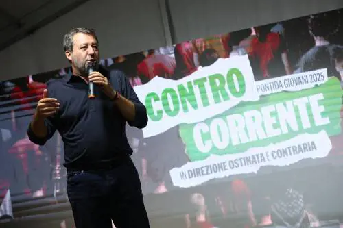 Salvini lancia Stefani per il dopo Zaia e avverte gli alleati. "Se serve anche soli"