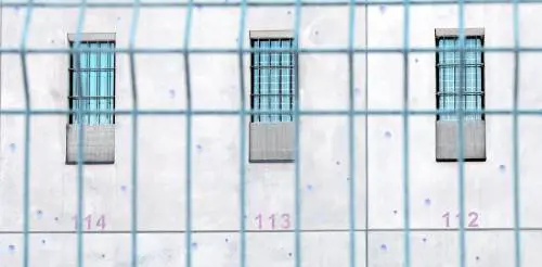 Pavia, sospesa la direttrice del carcere dopo il caso dei preservativi