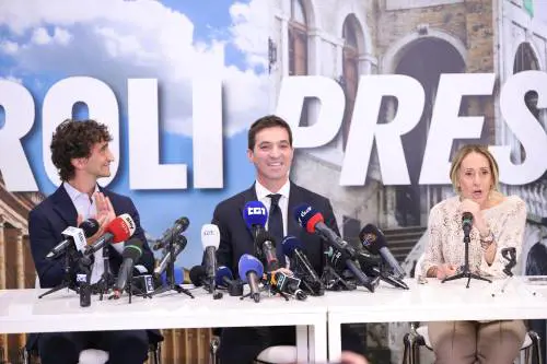 Acquaroli bis, flop Ricci e campo largo: "Le Marche restano al centrodestra"