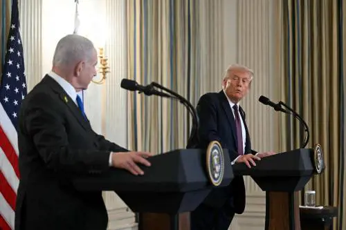 Il piano di Trump per Gaza: "Ostaggi liberi e tranzisione con Blair. Se Hamas rifiuta, Israele avrà via libera"