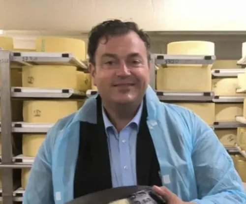 Vicenza, ladri in casa del consigliere Fdi. "Quei bastardi hanno sbagliato famiglia". E la sinistra lo accusa di spargere odio