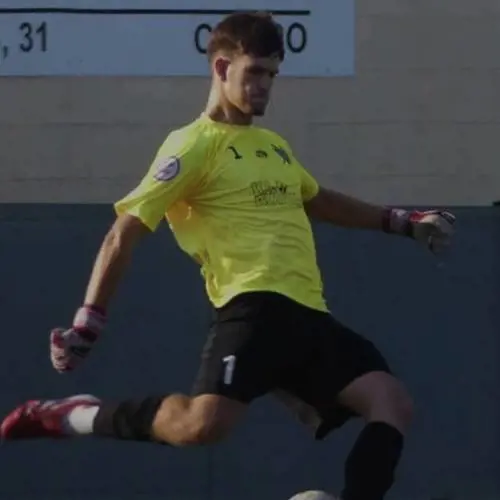Muore per un trauma cranico: calcio spagnolo in lutto per Raul Ramirez