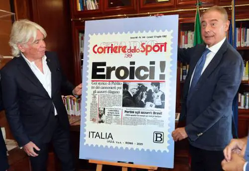 Corriere dello Sport, presentato il francobollo per i 100 anni: "Una grande storia italiana"
