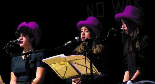 Il musical "mondiale" dei tredicenni per tenere lontana la guerra