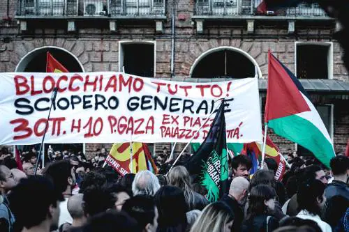 Gli estremismi non assicurano soluzioni che durano nel tempo