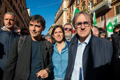 FdI stabile, vola FI: crolla il campo largo e Avs 