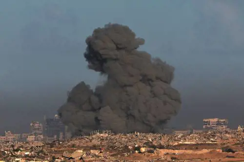 Diretta | Hamas: "Servono garanzie dagli Usa". Trump: "Reale chance di pace". Netanyahu: "Cauto ottimismo"
