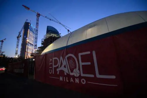 Arena del padel a CityLife. A disposizione 8 nuovi campi