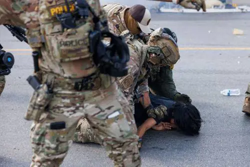 Sos criminalità nella Chicago dem. L’ira di Donald: "Governatore e sindaco da arrestare"