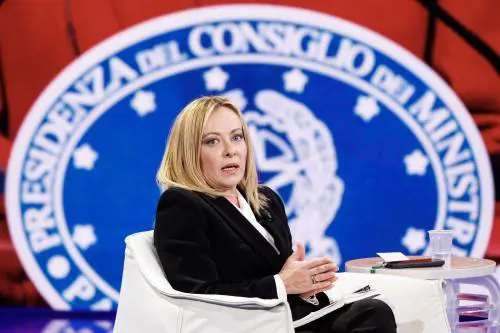 La rete di Meloni con i Paesi arabi: "Lavoro silenzioso" La scommessa Trump