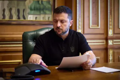 Nuova telefonata Zelensky-Trump. Putin attacca: "Coi Tomahawk rischio escalation"