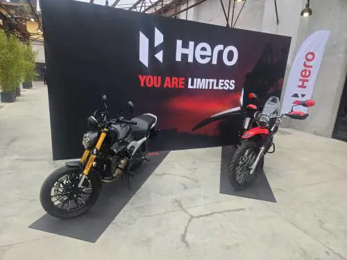 Hero Xpulse 200 4V e Hunk 440, il colosso indiano sbarca in Italia con due succulenti novità che strizzano l’occhio ai giovani