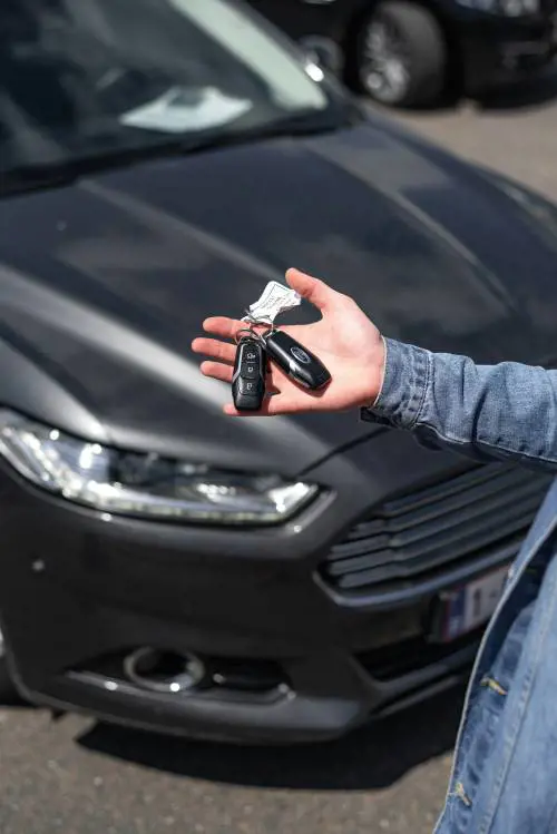 Incentivi auto elettriche, ecco la data: click day il 22 ottobre, cosa c'è da sapere