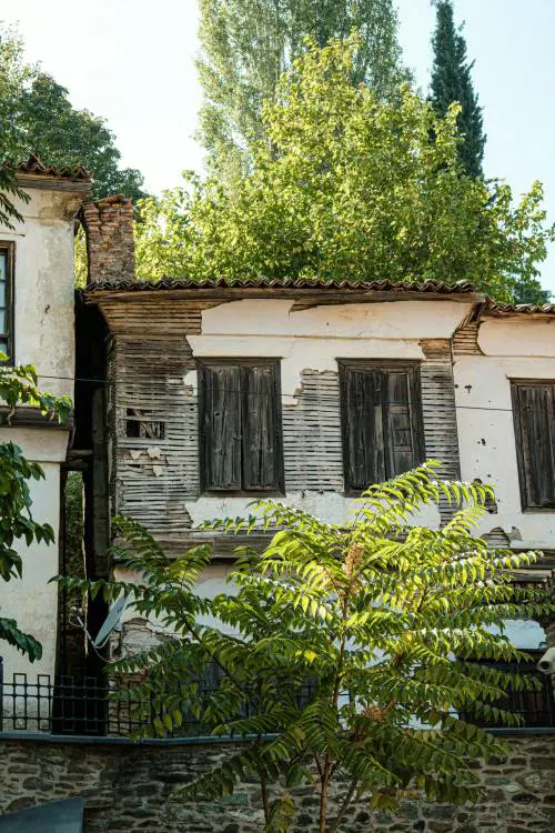 Casa non abitabile? L'Imu va pagata lo stesso, cosa dice la Cassazione
