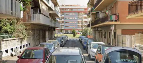 Ostia, lite per la droga poi le coltellate. Morto 19enne, è caccia all'uomo