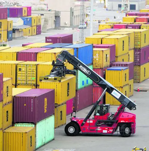 Ad agosto è arrivato l'effetto dazi crolla (-21%) l'export con gli Usa ma cresce quello con i partner Ue