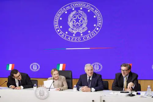 Meloni si intesta la manovra. Dbrs riporta l'Italia in serie A