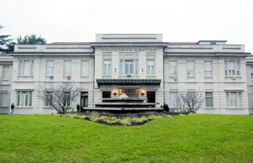 Pavia, le mire dell'ex pm di Garlasco e l'indagine pilotata su Fontana