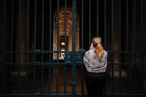 Degrado e scioperi. Un museo a pezzi specchio del Paese. "È un'umiliazione"