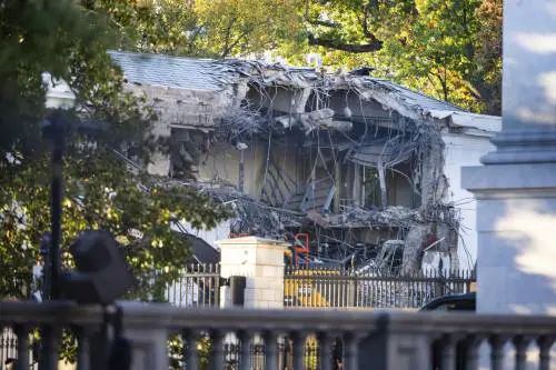 Bufera Trump: ruspe alla Casa Bianca per la sala da ballo