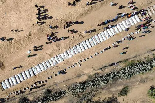 Trump: "Andrò a Gaza". Scontro Usa-Israele sulla Cisgiordania