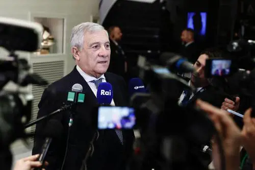 Dagli affitti brevi ai tagli alla metro. Tajani incalza i ministeri della Lega