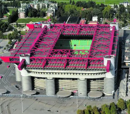 Il centrosinistra cambia musica e vota il piano "Bici a San Siro"