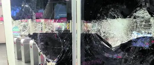 Straniero devasta postazione Atm. Il sindacato: "Troppe aggressioni. Serve subito un piano di sicurezza"