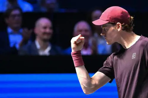 Atp Vienna, Sinner domina Bublik e vola in semifinale