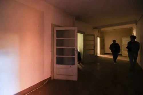 Ilaria Salis va da chi occupa le case Bologna: "Diritto ad abitare"