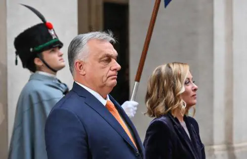 L'Ue e gli States contano su Giorgia per il "sì" di Orbán alle sanzioni