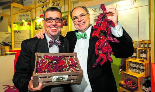 I vent'anni di Golosaria nel piatto, nel bicchiere e in una mostra